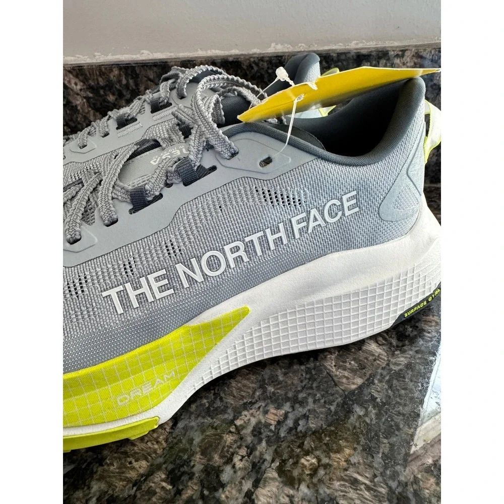 The North Face Altamesa 500 V2 Mens Trail Running Shoes Grey sneakers Sz 8.5
